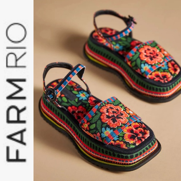 NWB Rare Farm Rio Spring Delight Embroidered Flatform Sandal 8 - Picture 1 of 14